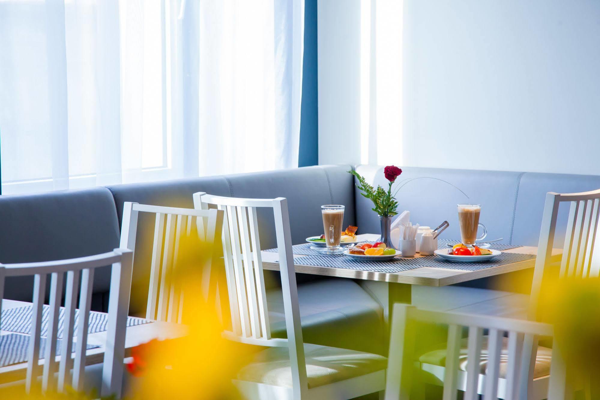 Rija Tia Hotell 3*